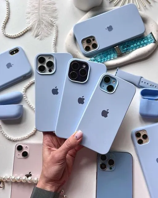 Silicone case za iPhone 17 Pro Max baby plava